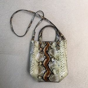 Cute snakeskin purse